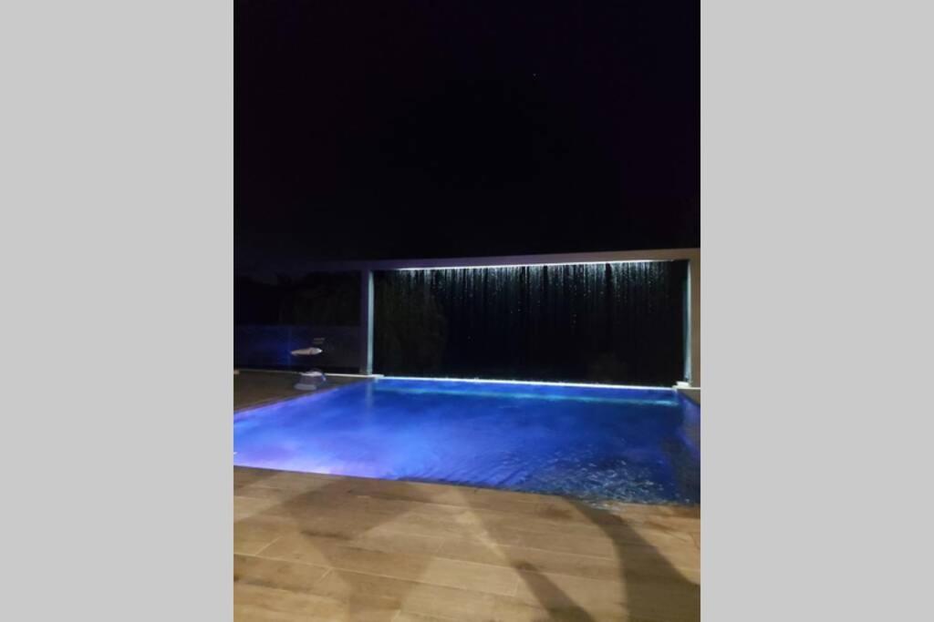 Un Petit Coin De Bali Avec Spa Et Piscine Prives 卡庞特拉 外观 照片